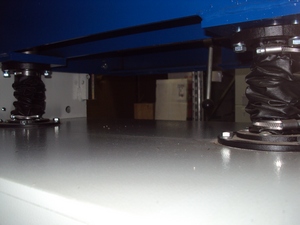 Рейсмусовый станок СР6-20М1, рабочий стол зафиксирован на двух опорах