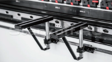 Передняя поддержка листа