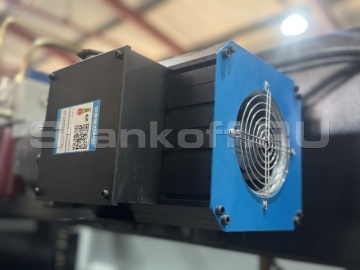 Главный двигатель 