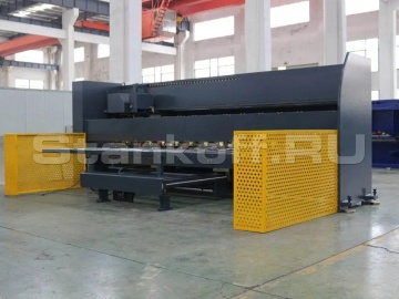 Задняя часть станка