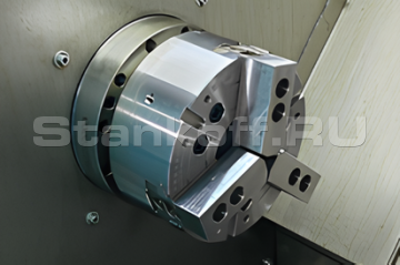 Гидравлический 3-кулачковый патрон Ø250 с отверстием 