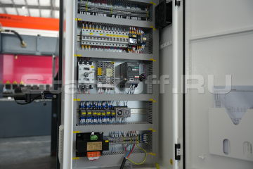 Электрические компоненты Schneider (Франция)