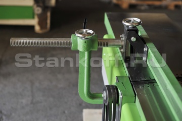 Упорная направляющая линейка