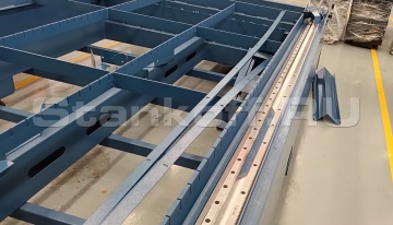 Станина из листовой стали