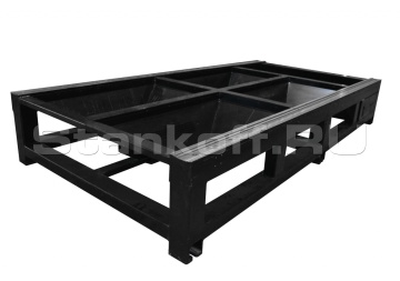 Станина из труб