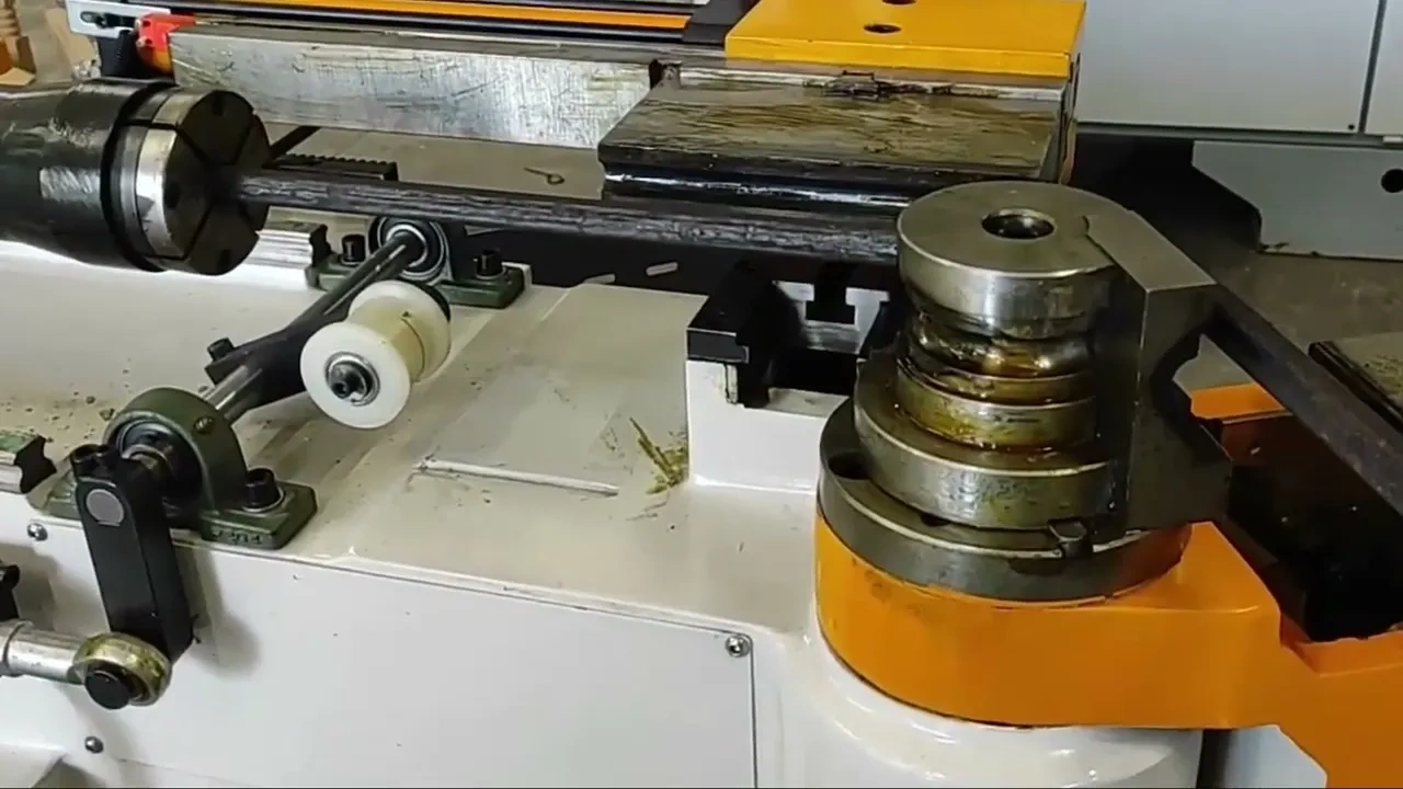 Трубогибочный станок с ЧПУ DW38CNC-3A-1S