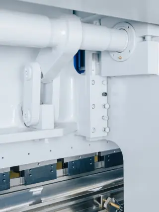 Гидравлический листогибочный пресс MetalTec HBM 80/2500 Е22 — фото 10