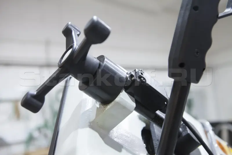 Ручной ленточнопильный станок по металлу BS-280G