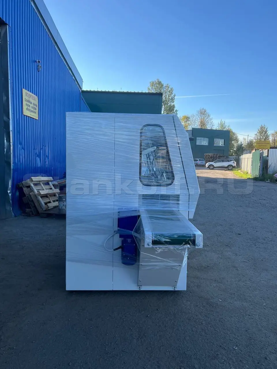 Поставка автоматического окрасочного станка для погонажа Рапида-250/6 в Новосибирск