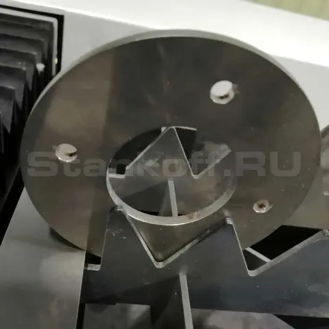 Поставка и запуск оптоволоконного лазера для листового металла XTC-1530H/2000 Raycus в Усть-Катаве