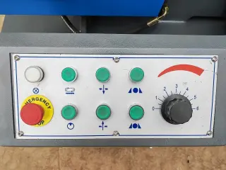 Ленточнопильный станок для резки металла под углом 90° BS 200 CH — фото 6