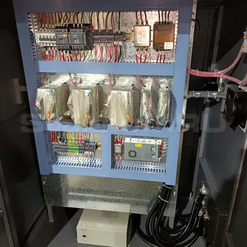 Электронные компоненты шкафа управления