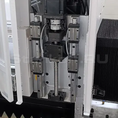 Пусконаладка оптоволоконного лазерного станка для резки металла XTC-1560H/6000 Raycus в Тимашевске