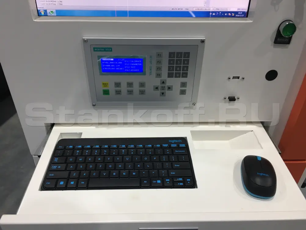 В Ижевске запущен оптоволоконный лазерный станок XT1530 1000W Raycus