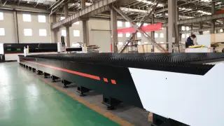 Широкоформатный оптоволоконный лазер для резки металла XTC-30120W/6000 Raycus — фото 8