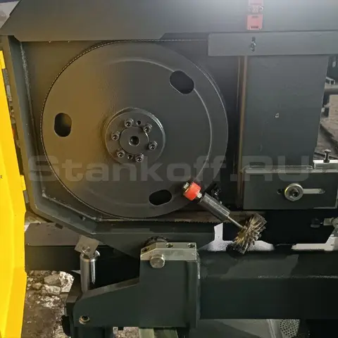 Чистящие щетки режущего полотна