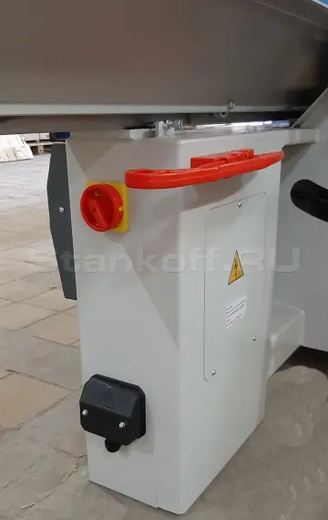 Форматно-раскроечный станок с роликовой кареткой и наклоном пилы K 3200C