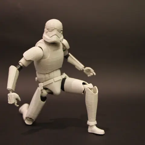 Подвижная фигурка штурмовика из звездных войн на 3D принтере — файлы для печати прилагаются!