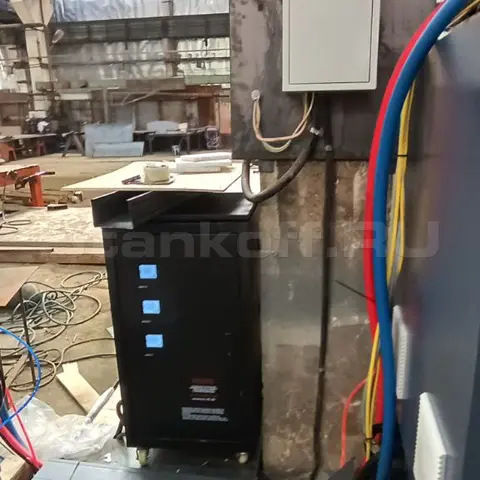 Стабилизатор напряжения