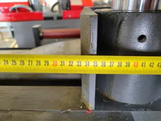 Полуавтоматический ленточнопильный станок  с поворотной рамой MetMachine LSZ2226 — фото 6