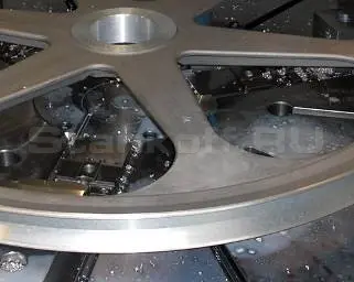 Вертикально-токарный станок с ЧПУ KVT80SA