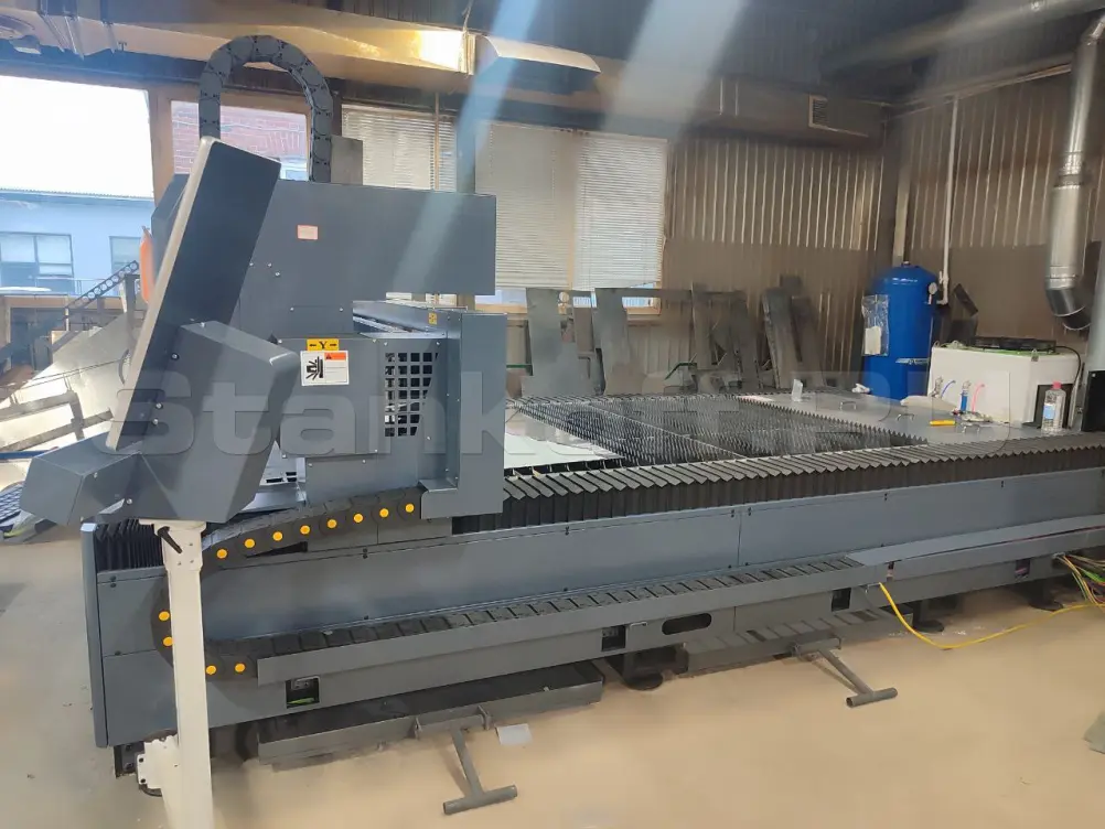 Пусконаладка оптоволоконного лазерного станка по металлу STL-1530FP/6000 Raycus в Туле