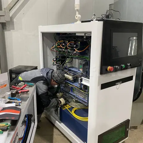 Пусконаладка оптоволоконного лазера для листов и труб XTC-HET 6015/1500 Raycus