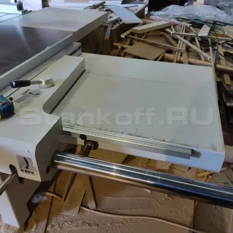 Дополнительный стол