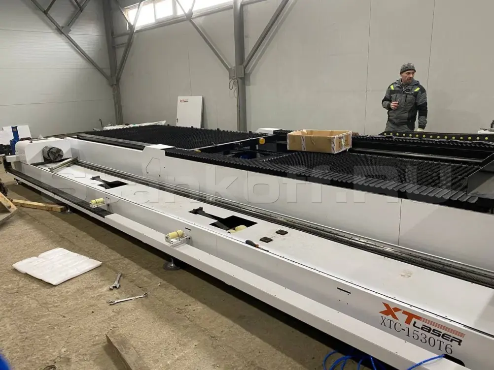 Пусконаладка оптоволоконного лазера для листов и труб XTC-HET 6015/1500 Raycus