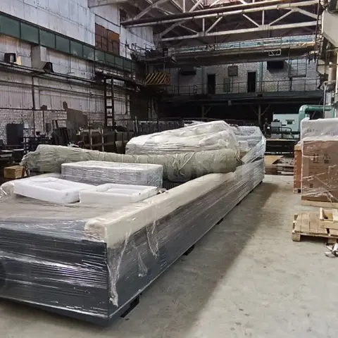 Пусконаладка оптоволоконного лазерного станка по металлу STL-1560FP/6000 Raycus в Костроме