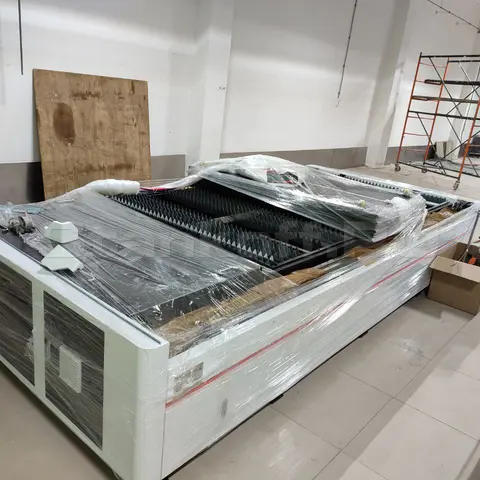 Пусконаладка оптоволоконного лазерного станка для резки листов и труб XTC-1530HT/3000 Raycus в Самаре