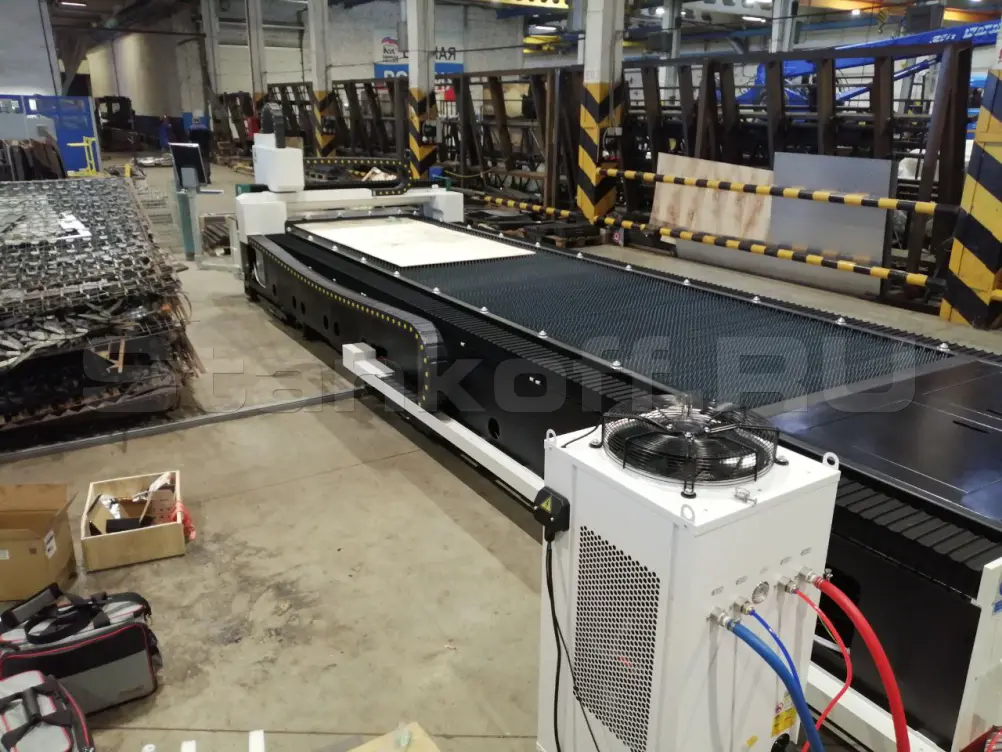 Пусконаладка оптоволоконного лазерного станка для резки металла OR-F1530/3000 IPG и оптоволоконного лазера легкой серии для резки труб OR-TL 6020/2000 IPG в Набережных Челнах