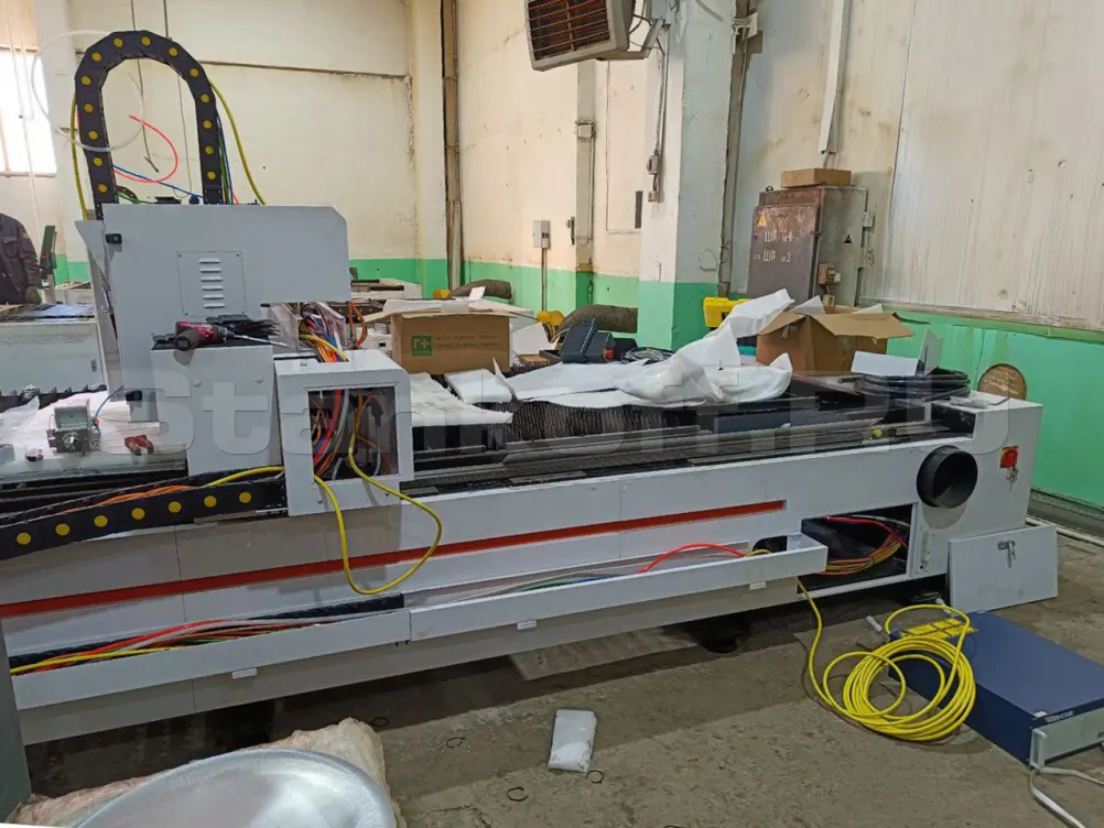 Пусконаладка оптоволоконного лазерного станка по металлу XTC-1530H/1500 Raycus в Белорецке