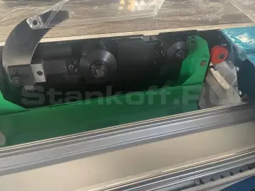 Электрорегулировка вылета основной пилы