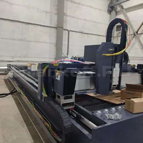 Пусконаладка оптоволоконного лазерного станка по металлу STL-1560FP/3000 Raycus в Набережных Челнах