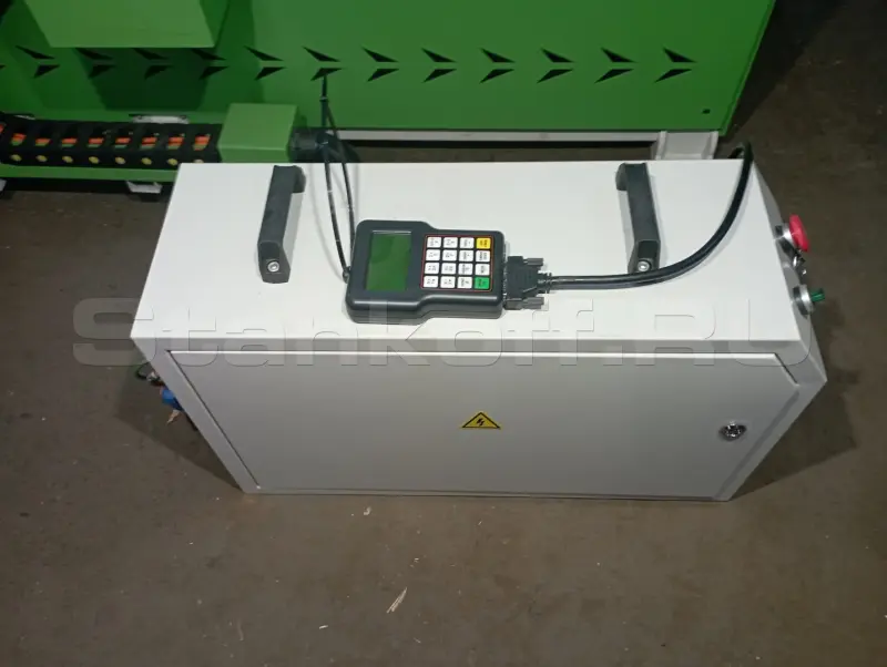 Фрезерный станок с ЧПУ LTT-1012 PLUS-1