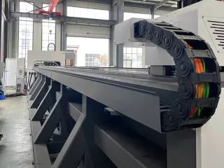 Оптоволоконный лазерный труборез HGTECH TS550-1212-3C/12000 Raycus — фото 10