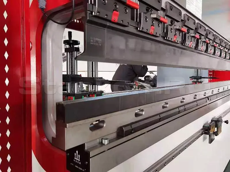 Листогибочный пресс KPА 160-2500 4 axis