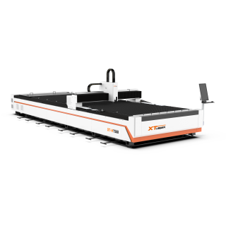 Оптоволоконный лазерный станок для резки металла XTC-1560H/6000 Raycus/Reci