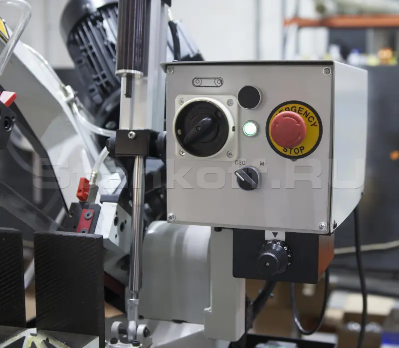 Ручной ленточнопильный станок по металлу BS-280G