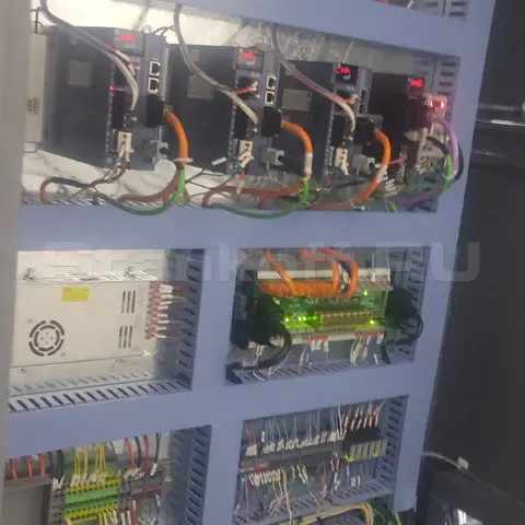 Поставка и запуск оптоволоконного лазерного станка для резки металла  STL-1545FP/1500 Raycus в Казани
