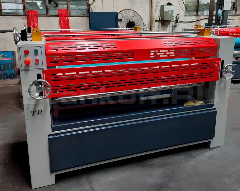 Двухсторонний клеенаносящий станок TR-1000/2