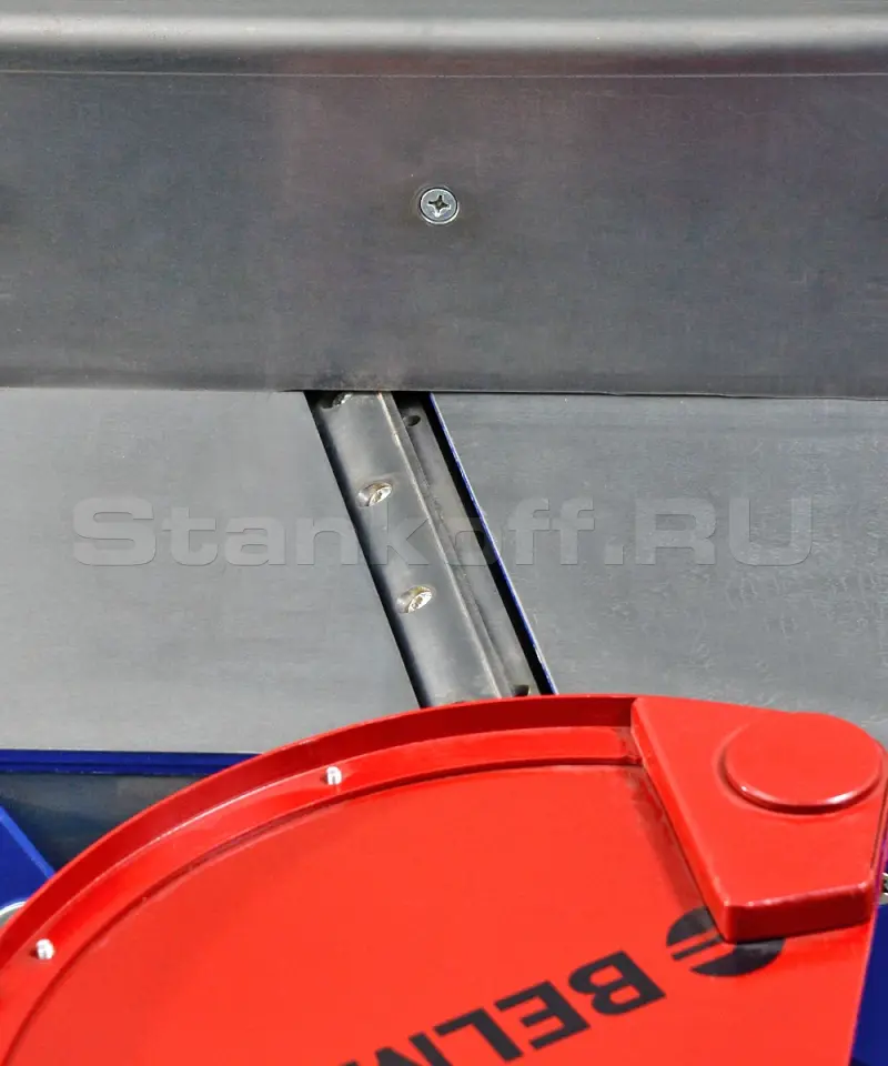 Фуговальный станок BJM-1600/200S