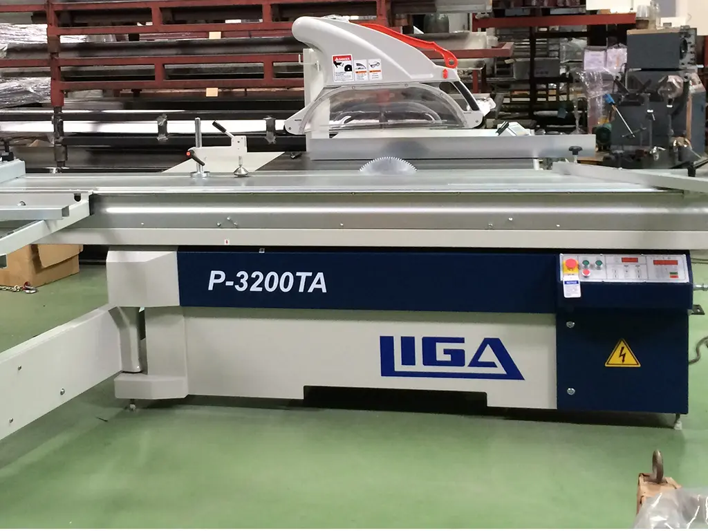 Форматно-раскроечный станок P-3200TA