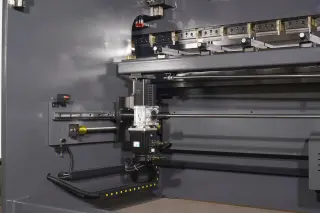 Листогибочный пресс с ЧПУ Metaltec 4+1 MT-15 HBC 50/1600 4 оси (axis) — фото 6
