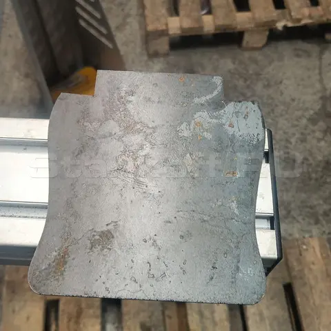 Пусконаладка гидравлического листогибочного пресса MetalTec HBM 125/2500 E22 в Санкт-Петербурге