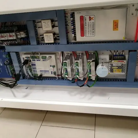 Поставка и запуск лазерно-гравировального станка LM HYBRID 1390/300 Вт в Ростове-на-Дону