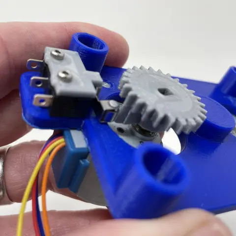 Подвижный шлем Дарта Вейдера напечатанный на 3D-принтере [Инструкция + Чертежи]