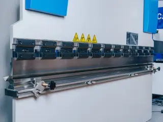 Гидравлический листогибочный пресс MetalTec HBM 63/2500 E22 — фото 2
