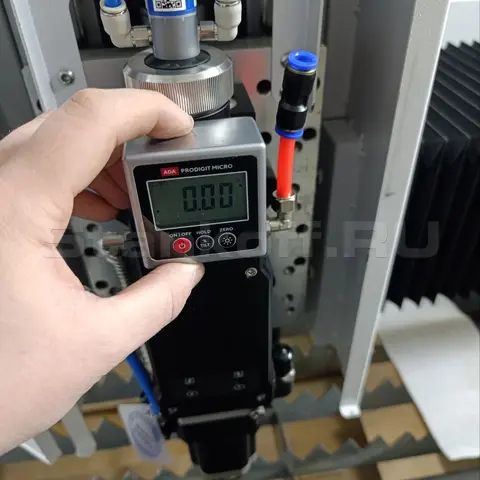 Пусконаладка оптоволоконного станка для резки металла XTC-1530W/6000 Raycus в Рубцовске